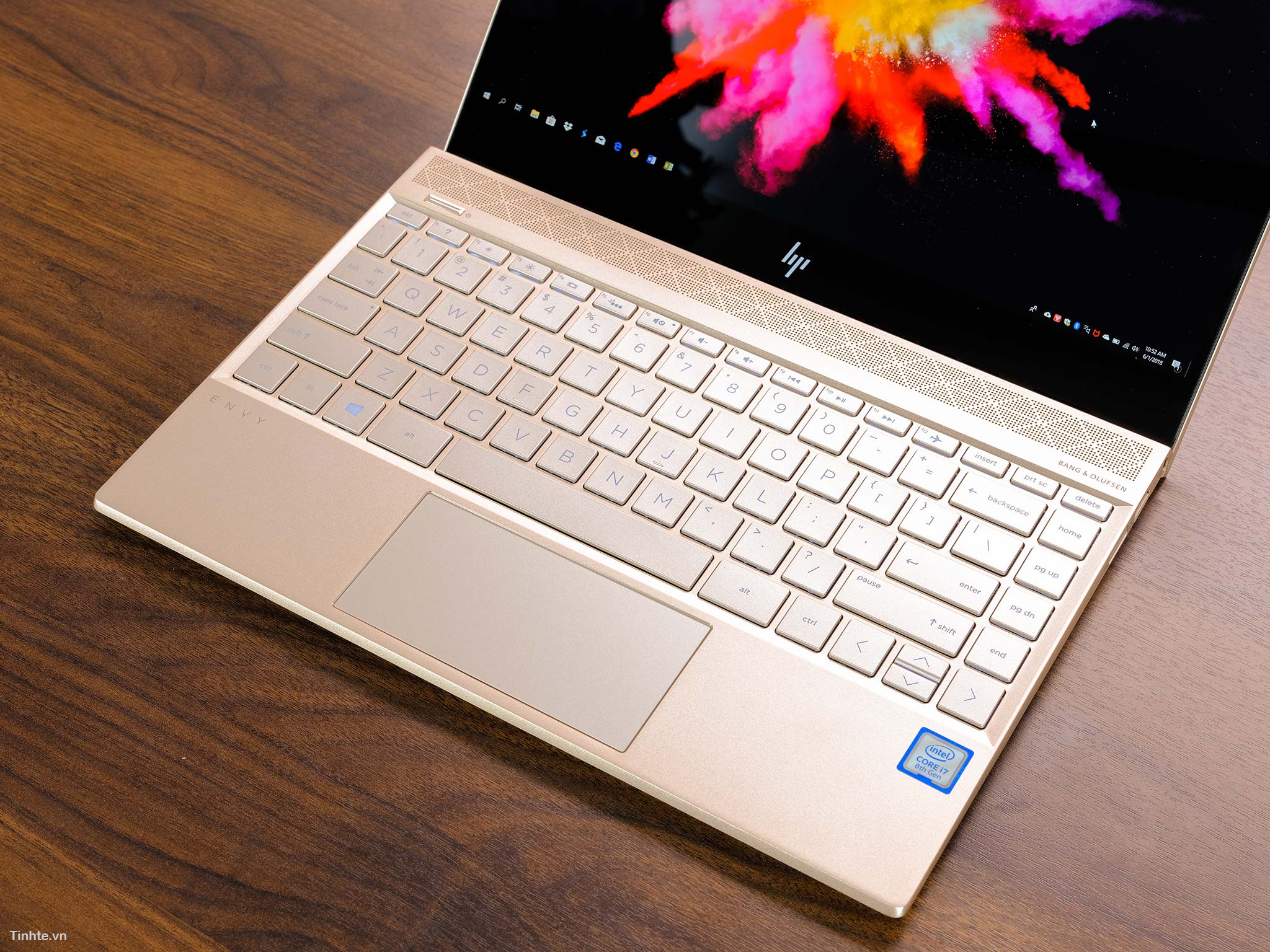 Laptop HP Envy 13 Mode 2018-1.jpg